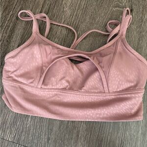 Lululemon pink sports bra